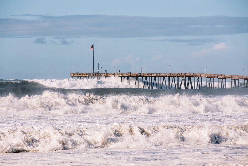 Amazing Ventura, Oxnard & Morro Bay surf/flooding photos Citizens