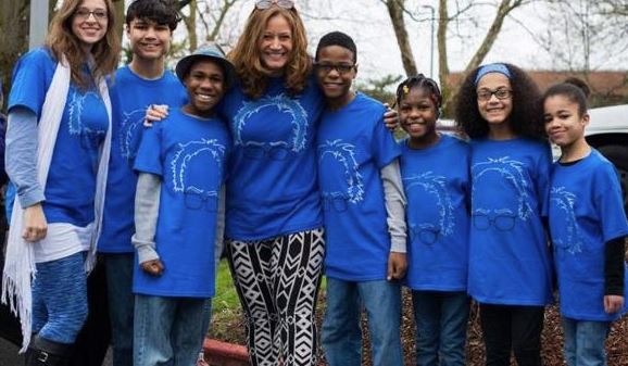 Jury Rules Family Of 8 Died By Murder-Suicide After 2 Mothers Drove Their 6 Kids Off A Cliff
