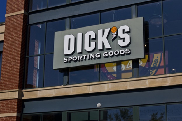 Dick’s Sporting Goods Going After Guns Again