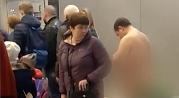 Naked Man Tries To Board Airplane, Claims Being Undressed Makes Him More ‘Aerodynamic’
